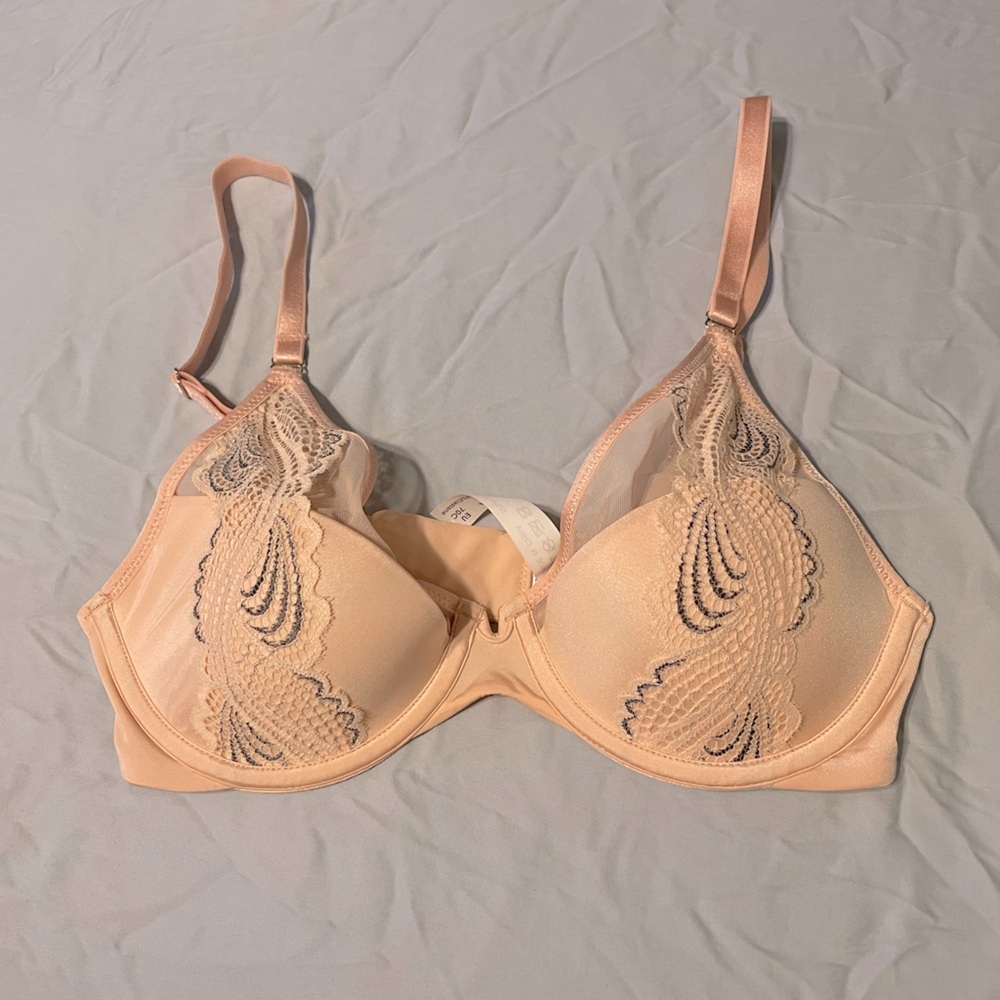 FREE SHIPPING Pastel Pink bra with Blue Lace Detailing